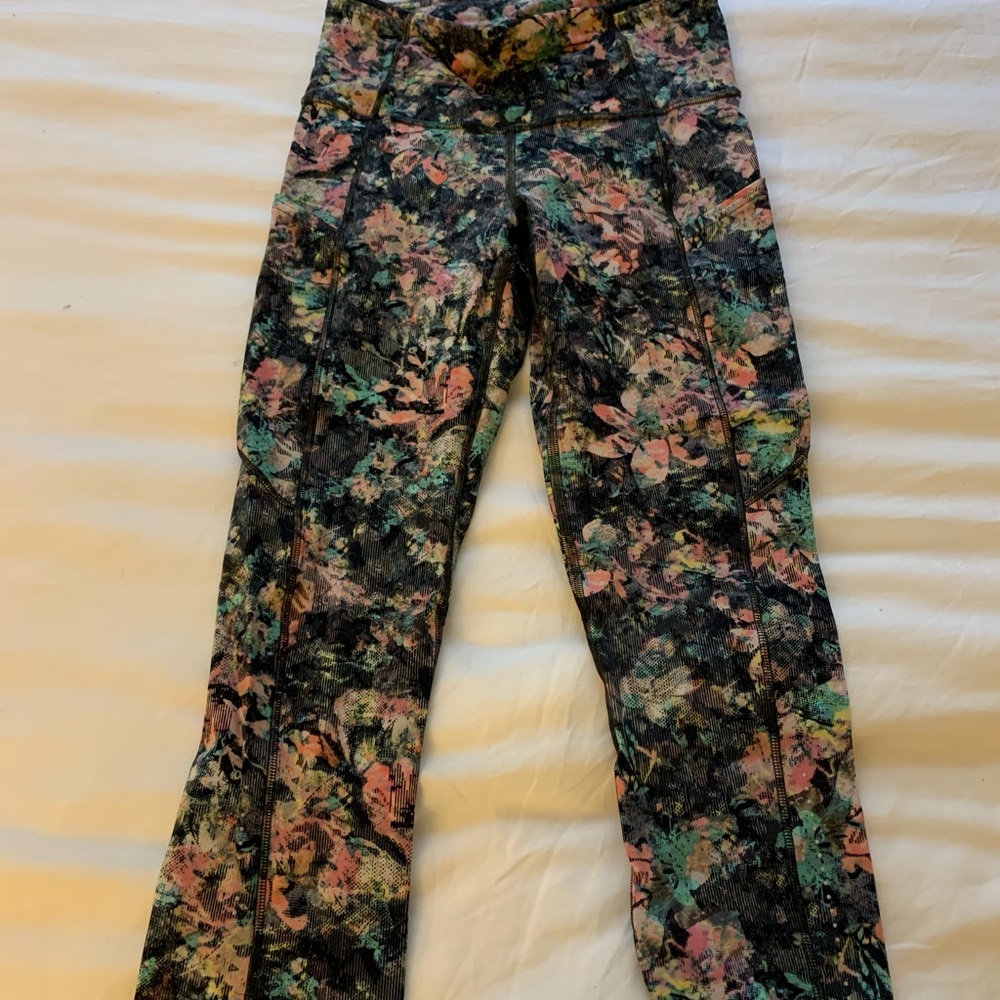 Lululemon Fast and Free Crops Size 4